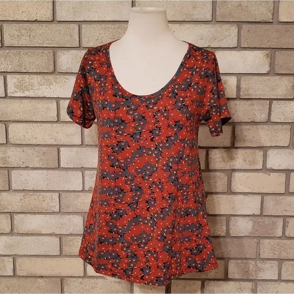 3for$20 LulaRoe (S) Shirt